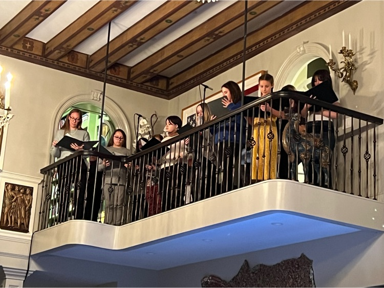 EF